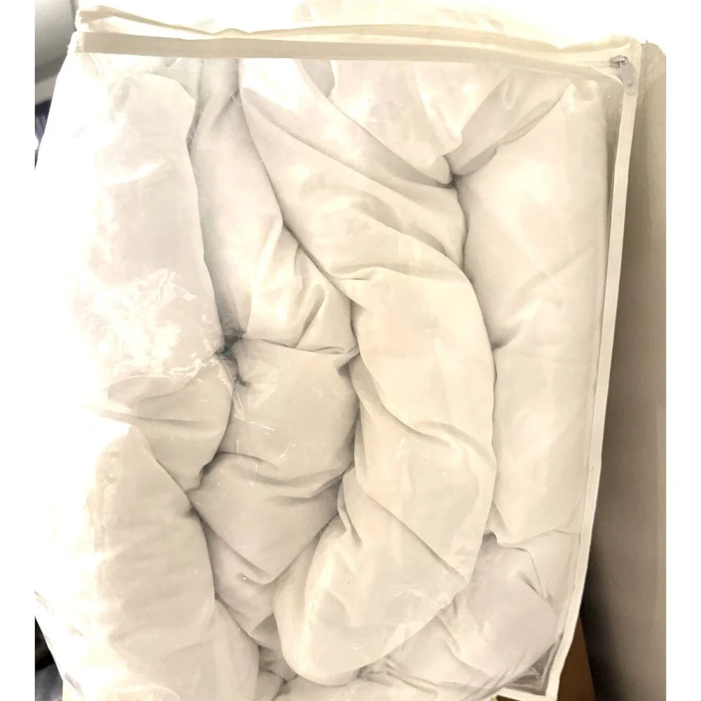 SFERRA Arcadia King Medium Down Alternative Duvet Comforter White 108x94